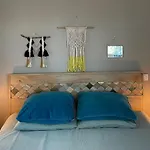 L'effet Mer, Lux Living By Vineyard And